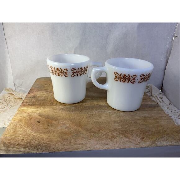 Pyrex Butterfly Gold Milk Glass Coffee Mug Handled # 1410 - Picture 1 of 2